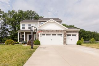 37456 W Fenwick Drive, North Ridgeville, OH 44039