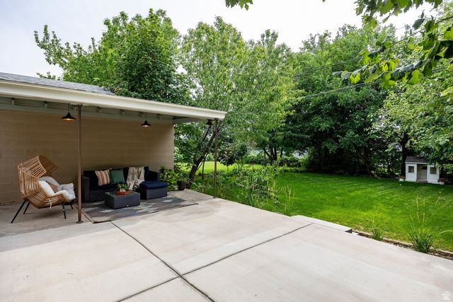 3704 S 2455 E, Salt Lake City, UT 84109