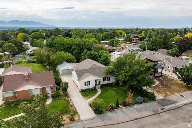 3704 S 2455 E, Salt Lake City, UT 84109