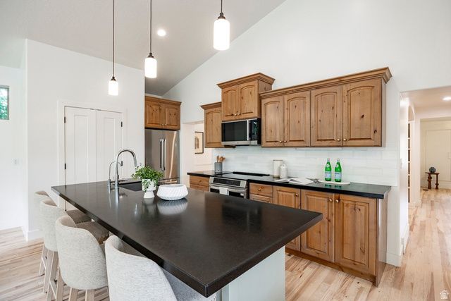 3704 S 2455 E, Salt Lake City, UT 84109