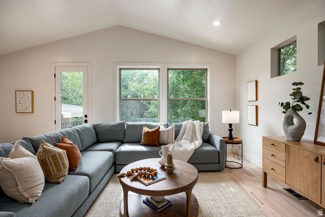 3704 S 2455 E, Salt Lake City, UT 84109