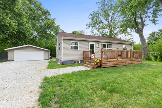 8718 W South County Line Road, Camby, IN 46113