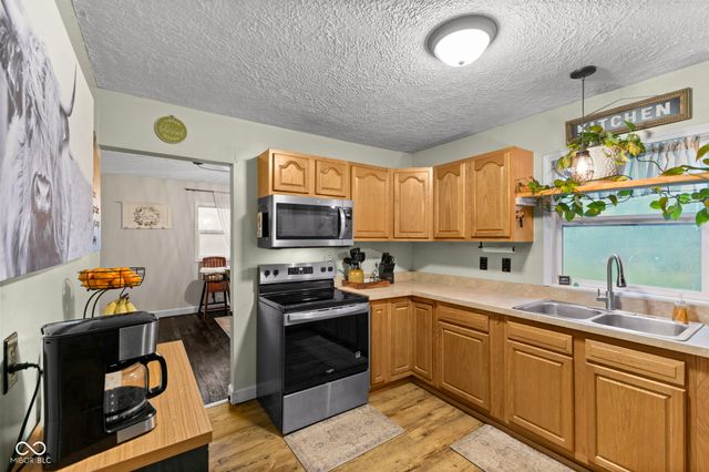 8718 W South County Line Road, Camby, IN 46113