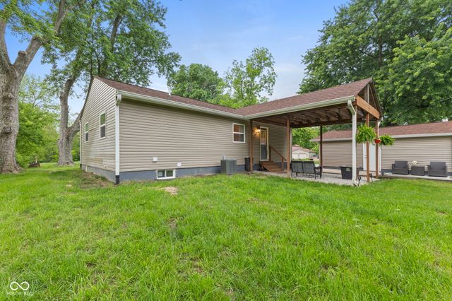 8718 W South County Line Road, Camby, IN 46113