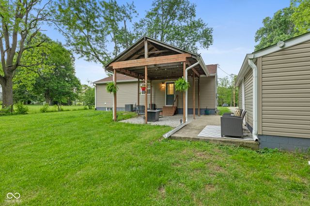 8718 W South County Line Road, Camby, IN 46113