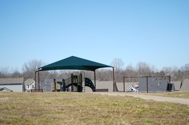 214 Telavera Dr, White House, TN 37188