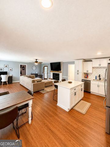 1469 Main Street, Comer, GA 30629