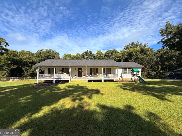 1469 Main Street, Comer, GA 30629
