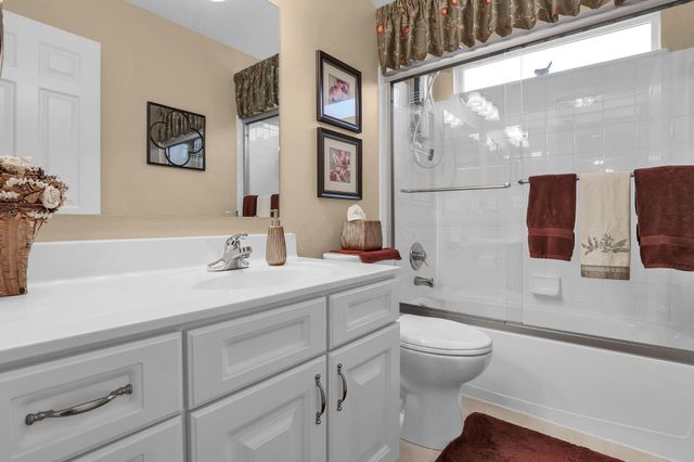 2363 Pleasant Colony Drive, Lewis Center, OH 43035