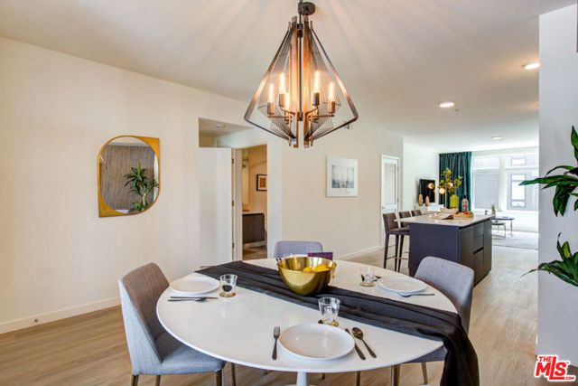 515 W Broadway 326, Glendale, CA 91204