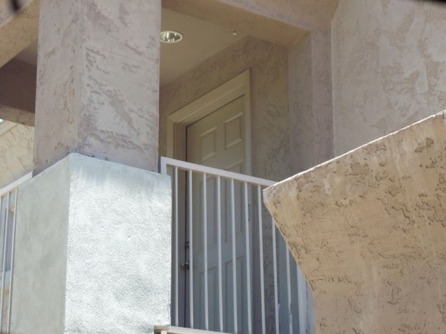 12050 N PANORAMA Drive 204, Fountain Hills, AZ 85268