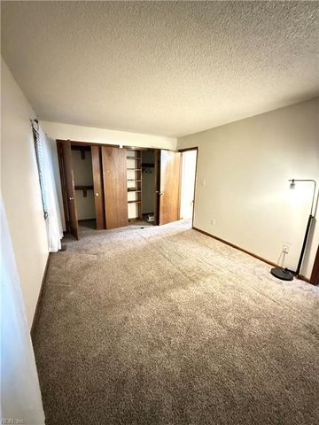520 Lake Havasu DR, Virginia Beach, VA 23454