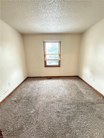 520 Lake Havasu DR, Virginia Beach, VA 23454