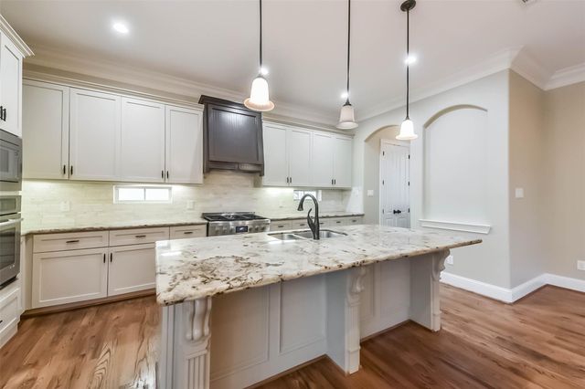 1126 W 16th Street C, Houston, TX 77008