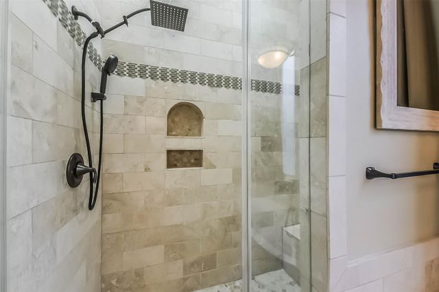 1126 W 16th Street C, Houston, TX 77008