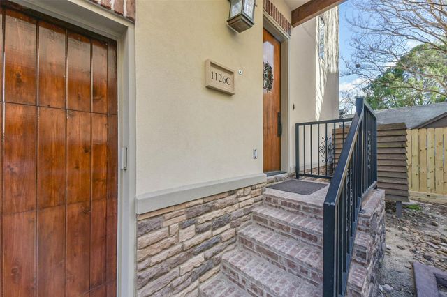 1126 W 16th Street C, Houston, TX 77008