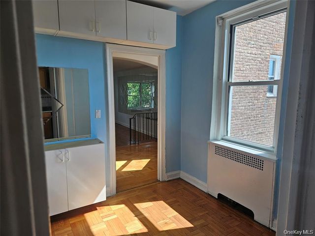 72-15 37th Avenue 3H, Jackson Heights, NY 11372