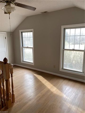 363 Periwinkle Road, Eden, NC 27288