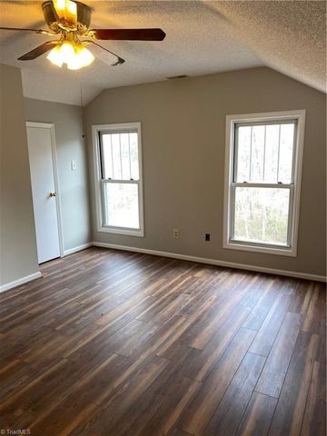 363 Periwinkle Road, Eden, NC 27288