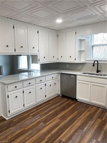 363 Periwinkle Road, Eden, NC 27288