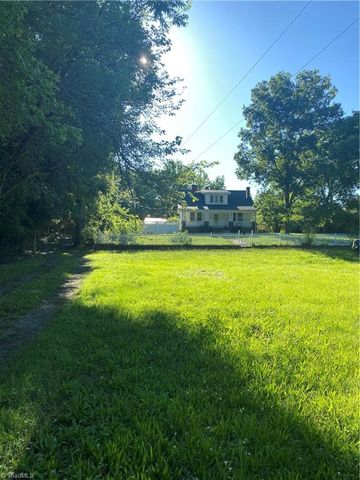 363 Periwinkle Road, Eden, NC 27288