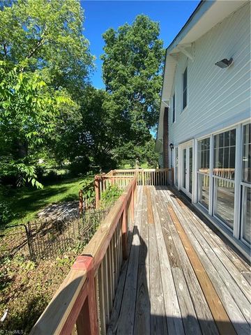 363 Periwinkle Road, Eden, NC 27288