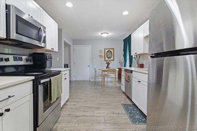 7752 S 73rd East Avenue, Tulsa, OK 74133