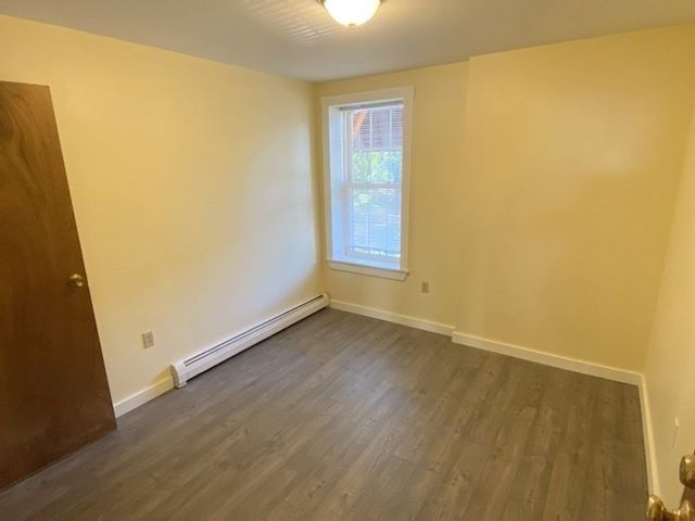 79 Hawley St B, Northampton, MA 01060