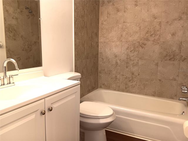 1260 70TH STREET N 7, St Petersburg, FL 33710