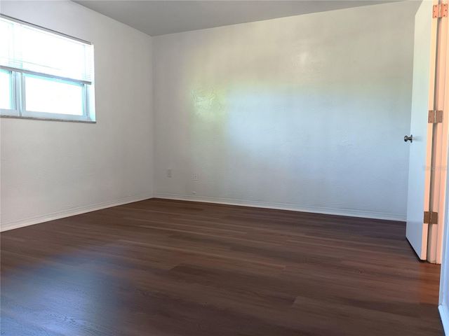 1260 70TH STREET N 7, St Petersburg, FL 33710