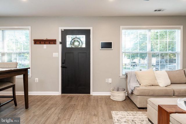 205 LINDEN AVE, Edgewater, MD 21037
