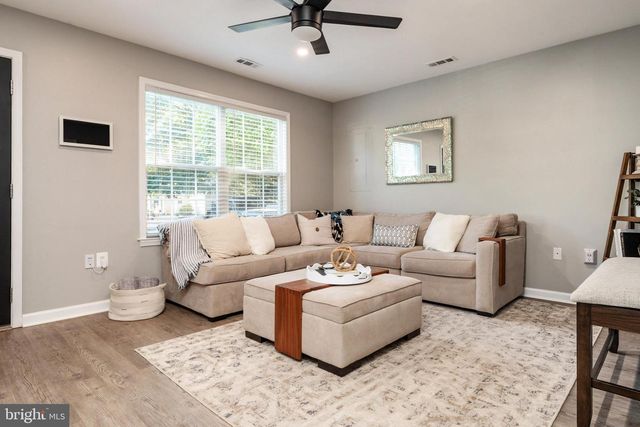 205 LINDEN AVE, Edgewater, MD 21037