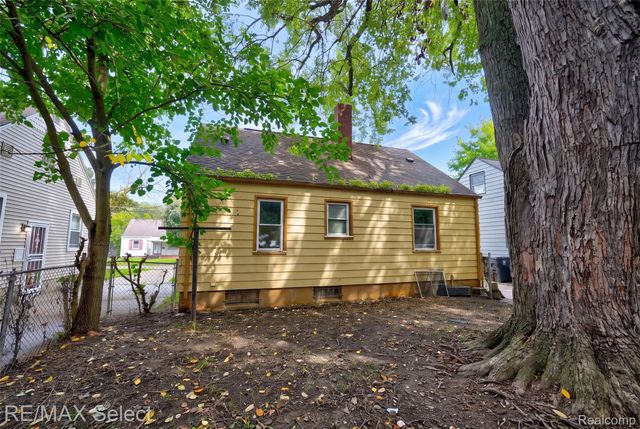 723 Waldman Avenue, Flint, MI 48507