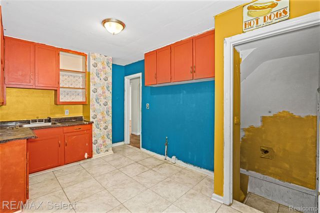 723 Waldman Avenue, Flint, MI 48507