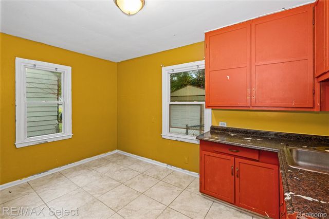 723 Waldman Avenue, Flint, MI 48507