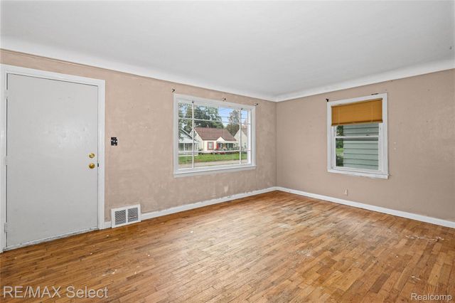 723 Waldman Avenue, Flint, MI 48507