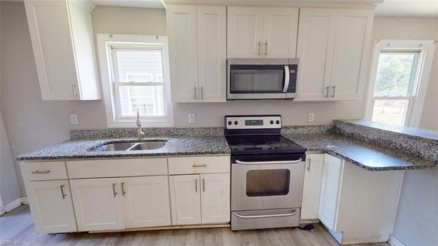 2404 E Washington ST, Suffolk, VA 23434