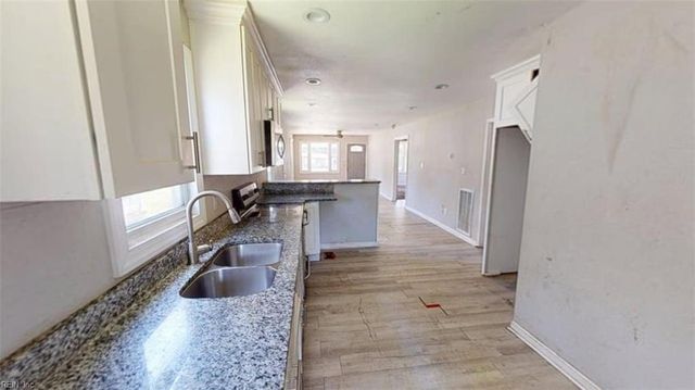 2404 E Washington ST, Suffolk, VA 23434