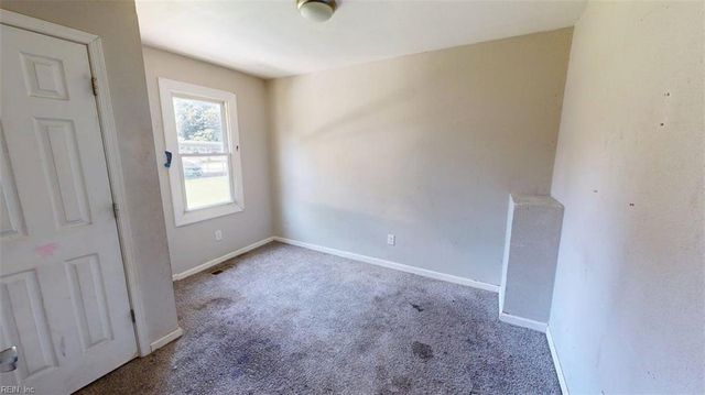 2404 E Washington ST, Suffolk, VA 23434
