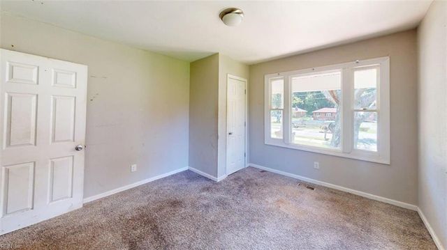 2404 E Washington ST, Suffolk, VA 23434