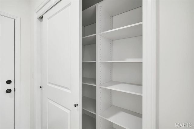 453 Rosedale Terrace, Ballwin, MO 63021