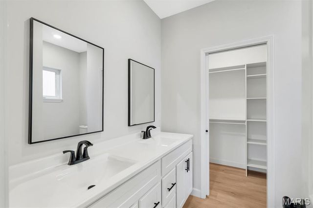 453 Rosedale Terrace, Ballwin, MO 63021