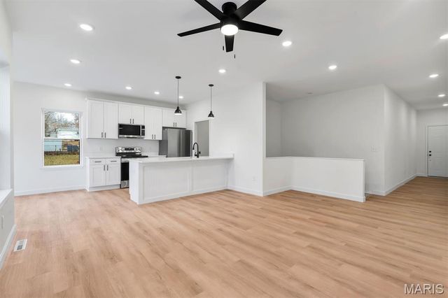 453 Rosedale Terrace, Ballwin, MO 63021