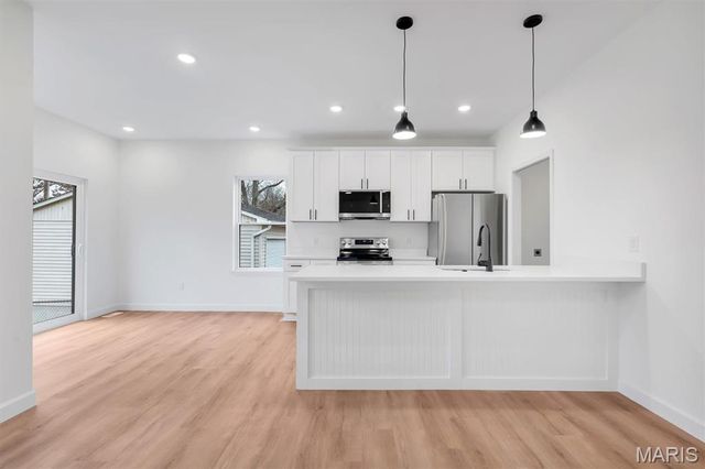 453 Rosedale Terrace, Ballwin, MO 63021