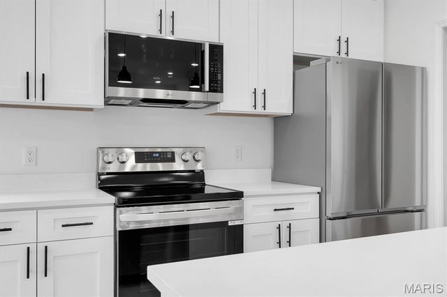 453 Rosedale Terrace, Ballwin, MO 63021