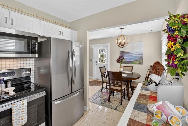 202 BEDFORD STREET 69, Sun City Center, FL 33573