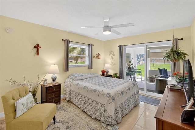 202 BEDFORD STREET 69, Sun City Center, FL 33573