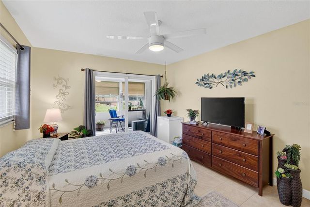 202 BEDFORD STREET 69, Sun City Center, FL 33573