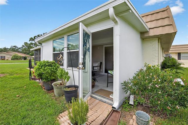 202 BEDFORD STREET 69, Sun City Center, FL 33573