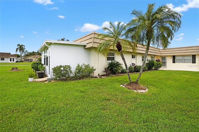 202 BEDFORD STREET 69, Sun City Center, FL 33573